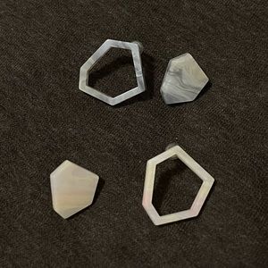Two pairs Asymmetrical marbled earrings